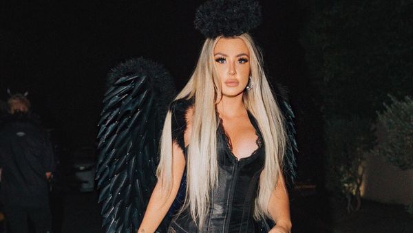  Tana Mongeau - Sputnik International