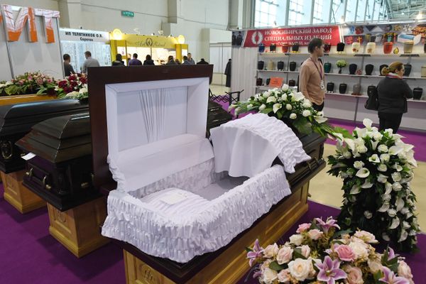 'Til Death Do Us Part: Major European Funeral Exhibition Opens in Moscow 'Til Death Do Us Part: Major European Funeral Exhibition Opens in Moscow - Sputnik International