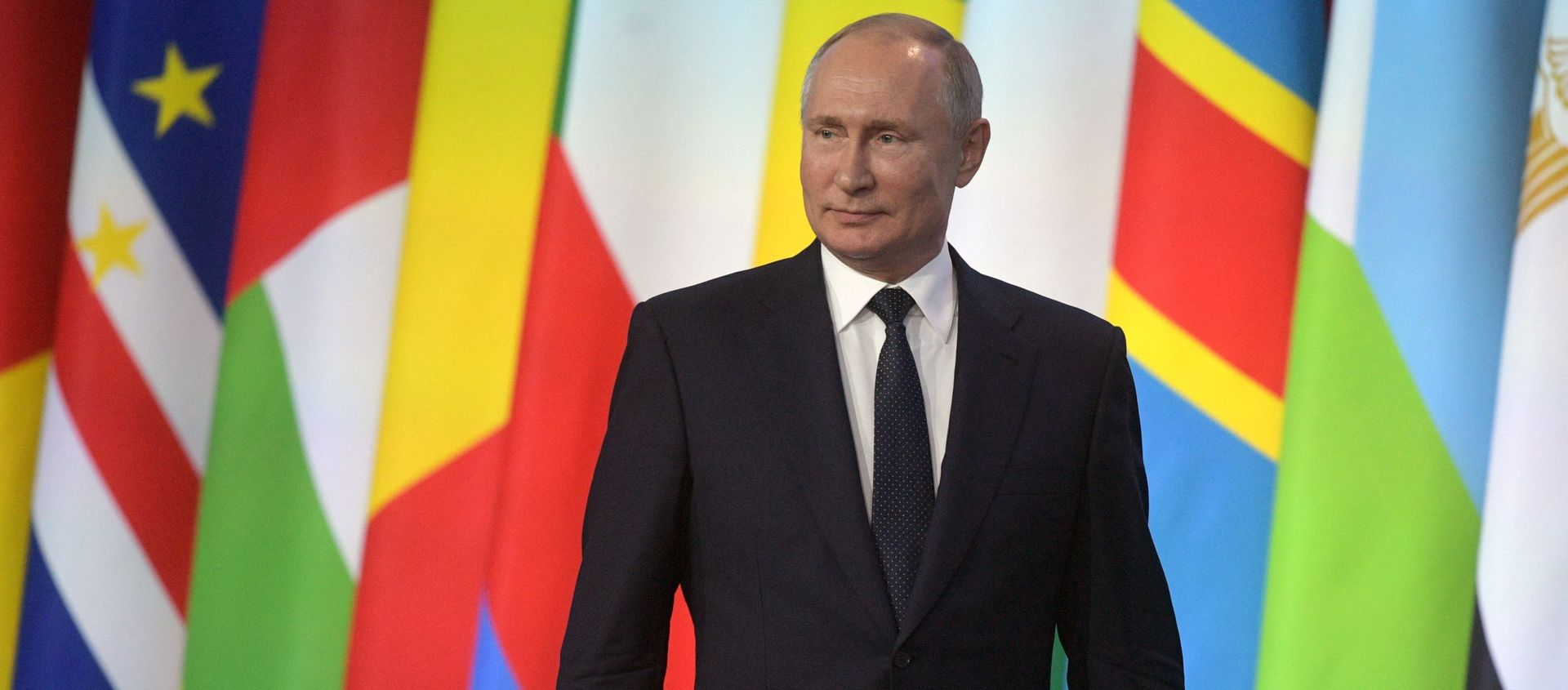 Russian President Putin takes part in the Russia-Africa Forum Russian President Putin takes part in the Russia-Africa Forum - Sputnik International, 1920, 31.10.2019