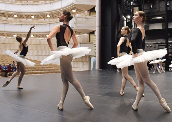 Open class at the Boris Eifman Academy of Dance in Saint Petersburg - Sputnik International