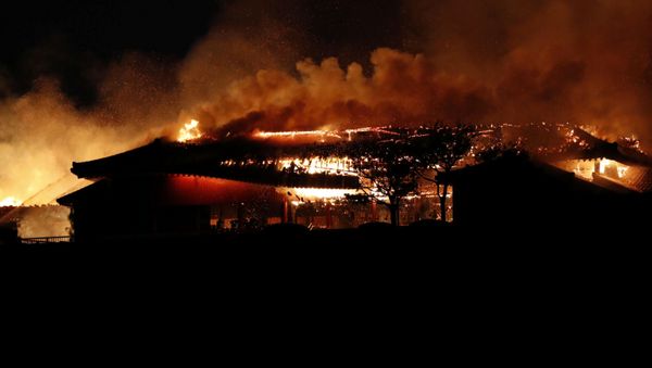 Shuri Castle, listed as a World Heritage site, goes up in flames, in Naha on the southern island of Okinawa, Japan October 31, 2019 - Sputnik International