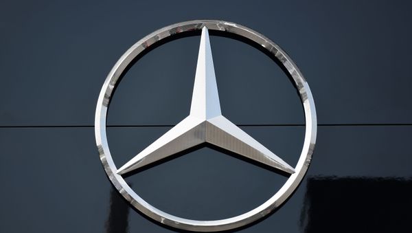 The logo of Mercedes  - Sputnik International