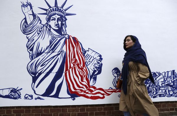 How Iran-China Strategic Partnership May Hammer Final Nail in Coffin of US' Maximum Pressure Policy - Sputnik International