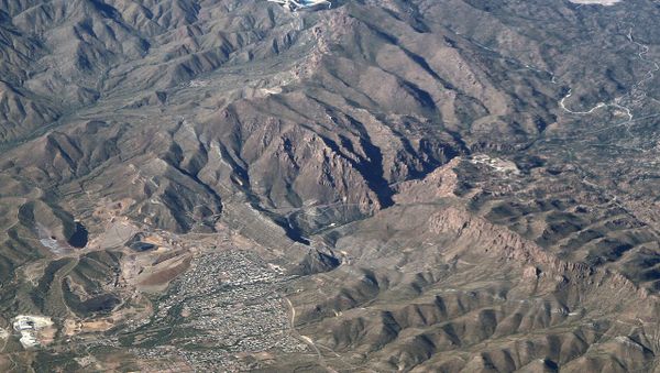 Superior AZ + Queen Crk Canyon - Sputnik International
