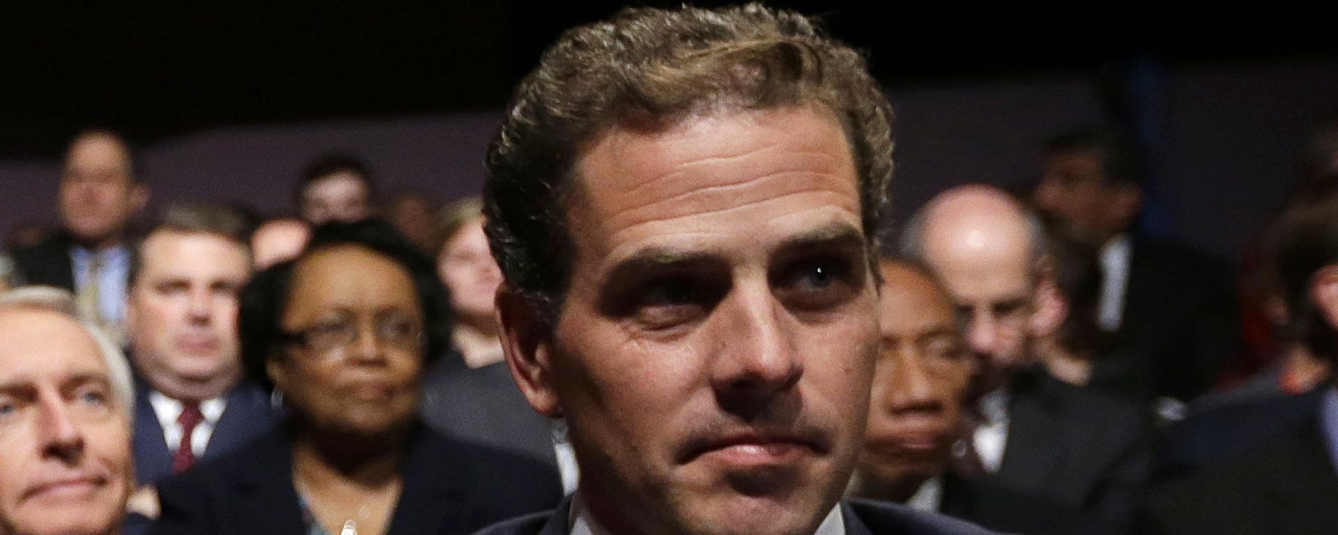 Hunter Biden waits for the start of the his father's, Vice President Joe Biden's, debate at Centre College in Danville, Ky. - Sputnik International, 1920, 29.08.2023