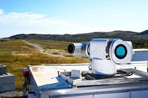 US Army Plans to Mount Anti-Aircraft Lasers on Stryker Armored Vehicles - Sputnik International