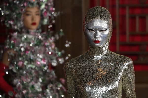 Daydream in Beijing: Valentino Haute Couture Show Dazzles Spectators with Rennaissance-Inspired Garbs Daydream in Beijing: Valentino Haute Couture Show Dazzles Spectators with Rennaissance-Inspired Garbs - Sputnik International