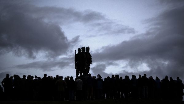 Serving servicemen and veterans gather at the Commando Memorial at Spean Bridge, for the annual Remembrance Sunday ceremony, near Fort William, in Scotland, Sunday, Nov. 10, 2019. - Sputnik International