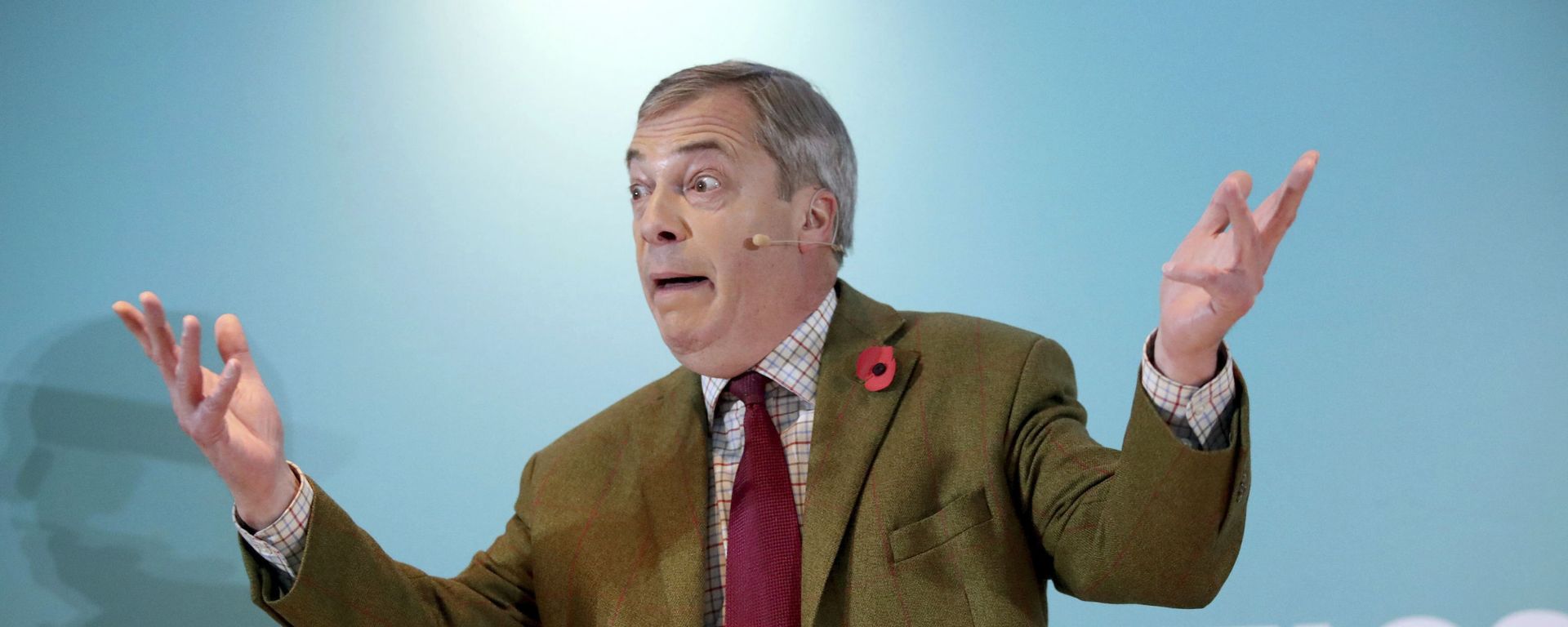 Brexit Party leader Nigel Farage gestures as he delivers a speech to supporters, during an event at the Washington Central Hotel, in Workington, England, Wednesday, Nov. 6, 2019 Brexit Party leader Nigel Farage gestures as he delivers a speech to supporters, during an event at the Washington Central Hotel, in Workington, England, Wednesday, Nov. 6, 2019 - Sputnik International, 1920, 30.09.2021