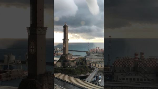 Photographer Captures Incredible Timelapse of Genoa Waterspout - Sputnik International