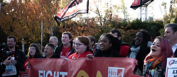 McStrike UK McDonald's Workers on Strike 12 November 2019 - CREDIT War on Want McStrike UK McDonald's Workers on Strike 12 November 2019 - CREDIT War on Want - Sputnik International