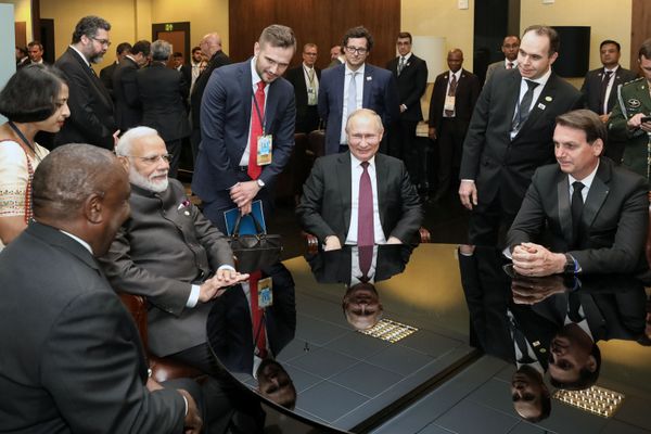 Russia's Putin Says 2020 BRICS Summit in St. Petersburg Will Focus on Economy Russia's Putin Says 2020 BRICS Summit in St. Petersburg Will Focus on Economy - Sputnik International