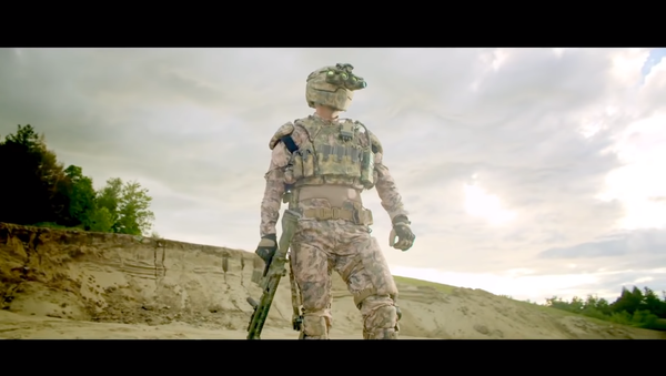 Revision Military - Exoskeleton Integrated Soldier Protection System - Sputnik International