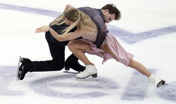 Russian Figure Skaters Clear All Gold at 2019–20 ISU Grand Prix in Moscow Russian Figure Skaters Clear All Gold at 2019–20 ISU Grand Prix in Moscow - Sputnik International