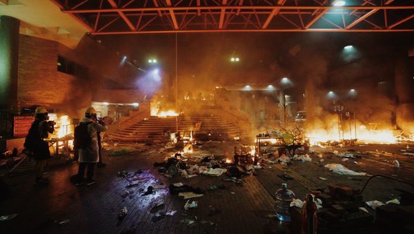 Fire at Hong Kong Polytechnic University - Sputnik International