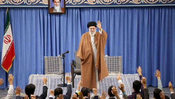 Iranian Supreme Leader Ayatollah Ali Khamenei meets with a group of school and university students in Tehran, Iran, November 3, 2019.  - Sputnik International