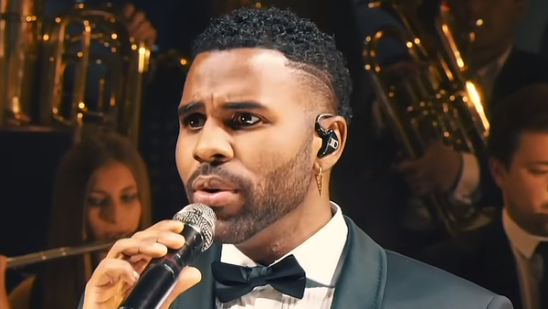 Jason Derulo performing live with David Guetta & Nicki Minaj at MTV EMA 2018 - Sputnik International