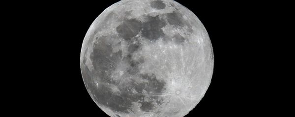 Super moon observed in Moscow. - Sputnik International