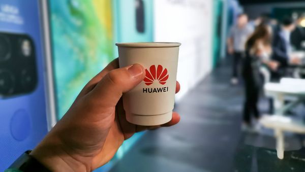 Huawei   - Sputnik International