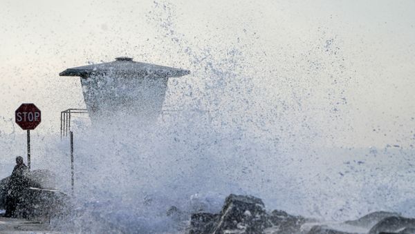 A life guard tower in Oceanside, California - Sputnik International
