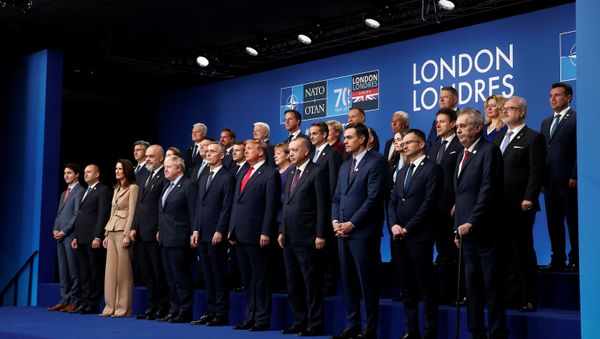 NATO Alliance leaders pose for a family photo during the annual NATO heads of government summit at the Grove Hotel in Watford, Britain December 4, 2019 - Sputnik International