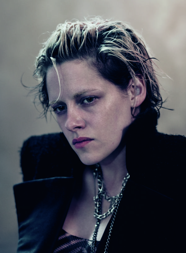 Actress Kristen Stewart in the Looking for Juliet 2020 Pirelli Calendar  - Sputnik International