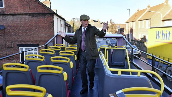 Brexit Party leader Nigel Farage on the party's campaign bus while on the General Election campaign trail in Worksop, England, Tuesday, 3 December 2019 Brexit Party leader Nigel Farage on the party's campaign bus while on the General Election campaign trail in Worksop, England, Tuesday, 3 December 2019 - Sputnik International