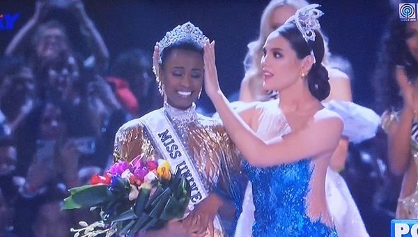 South African model Zozibini Tunzi claims Miss Universe 2019 title - Sputnik International
