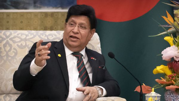 Bangladesh's Foreign Minister A. K. Abdul Momen speaks during a meeting with Chinese Foreign Minister Wang Yi at the Diaoyutai State Guesthouse in Beijing, Friday, July 5, 2019 - Sputnik International