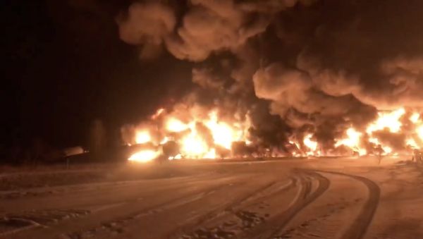 A derailed Canadian Pacific Railway train near Guernsey, Saskatchewan - Sputnik International