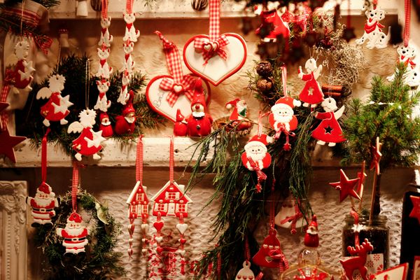 Christmas decorations are pictured at the opening of the Christmas market at Gendarmenmarkt square in Berlin, Germany, November 25, 2019 - Sputnik International