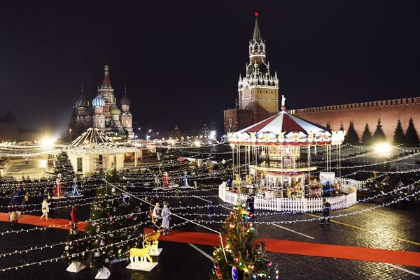 In The Heart of Red Square: GUM Hosting Sputnik's Christmas News Days - Sputnik International