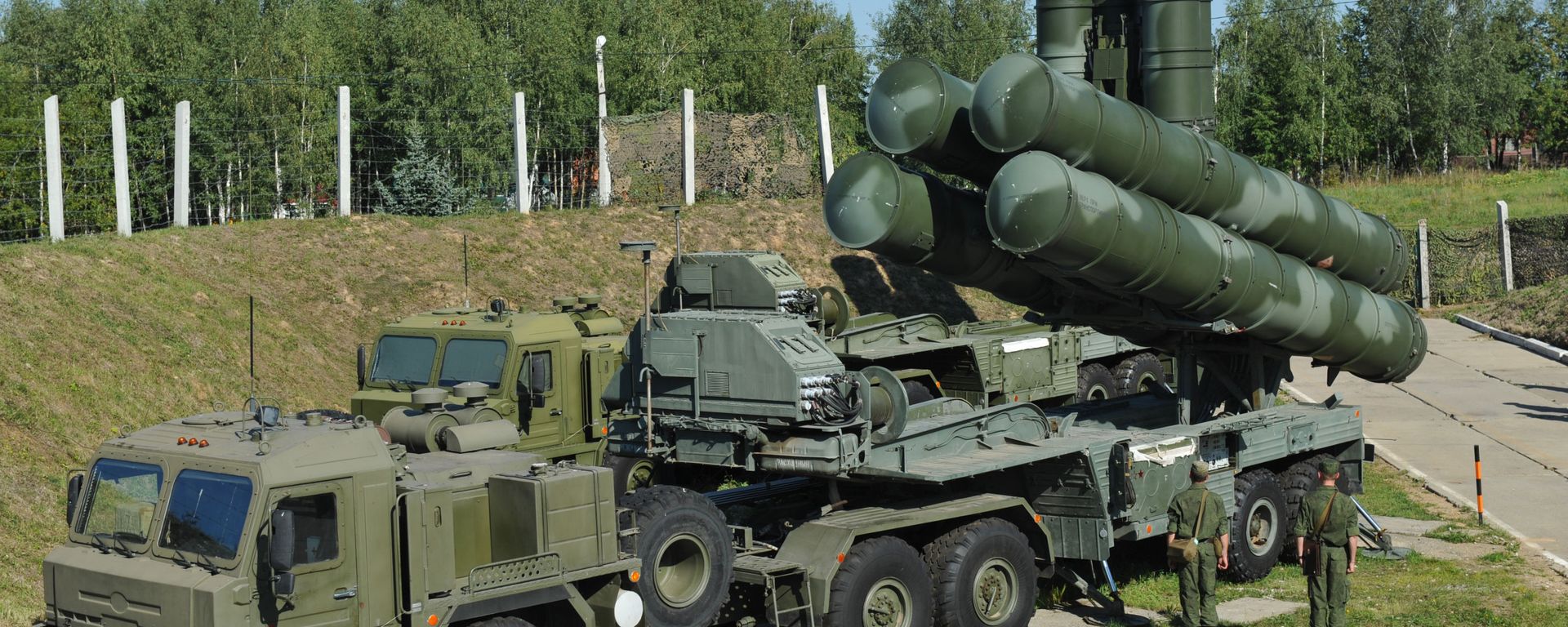 Russia S-400 air defence system near Moscow - Sputnik International, 1920, 05.02.2021