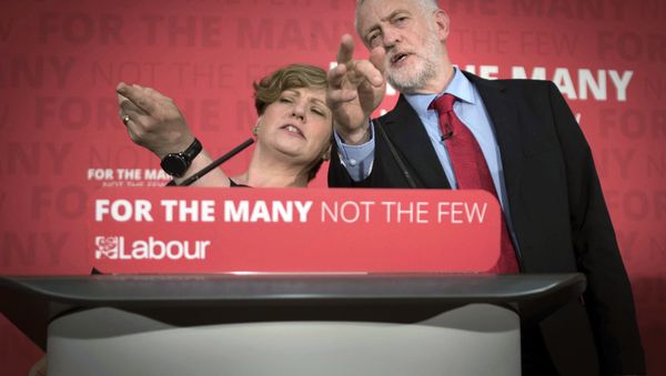 Labour leader Jeremy Corbyn, right and Shadow Foreign Secretary Emily Thornberry answer questions from the media - Sputnik International