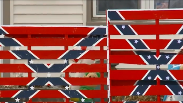US Home With Nazi Display Near Elementary School Gets Vandalized  - Sputnik International