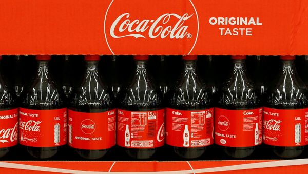 Coca-Cola bottles at a Carrefour Hypermarket store in Montreuil, near Paris, France, February 5, 2018.  - Sputnik International
