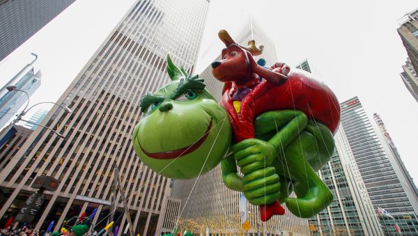 The Dr Seuss’ The Grinch Balloon - Sputnik International