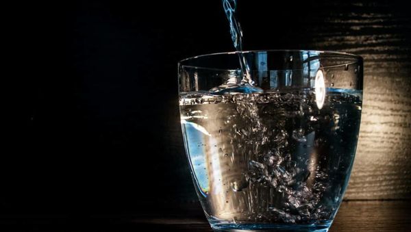 Water is pured into the glass - Sputnik International