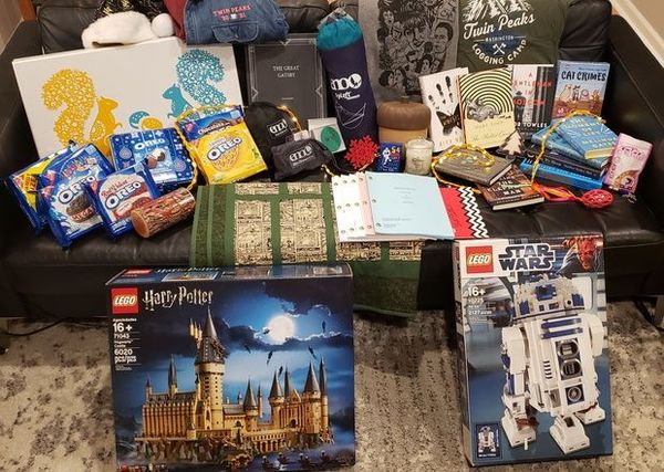 'Bill Gates, You Are a Blessing': Microsoft Co-Founder Sent Heavy Package to His Reddit Secret Santa - Sputnik International
