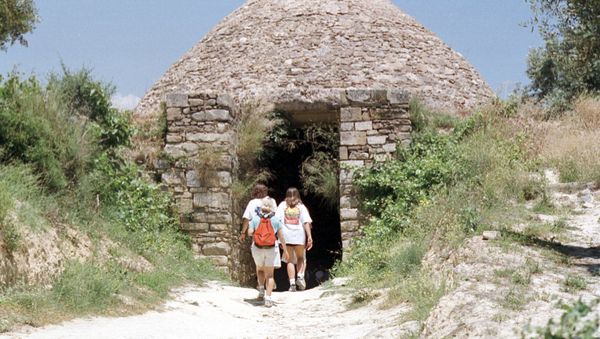   Tholos Tomb at Pylos - Sputnik International