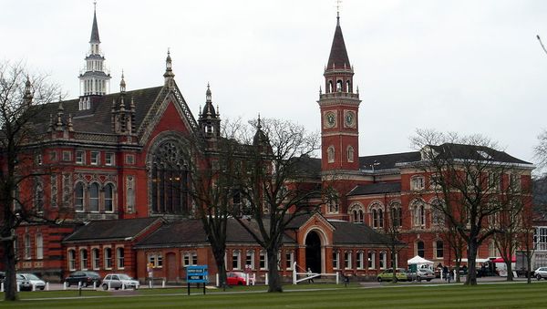 Dulwich College - Sputnik International