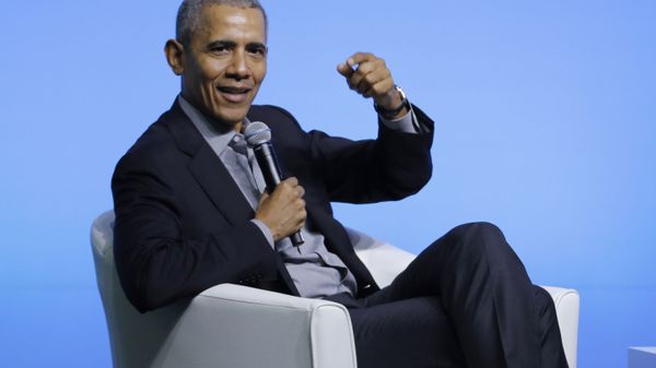 Former US President Barack Obama gesture as he attends the values-based leadership during a plenary session of the Gathering of Rising Leaders in the Asia Pacific, organised by the Obama Foundation in Kuala Lumpur, Malaysia, Friday, Dec. 13, 2019. - Sputnik International