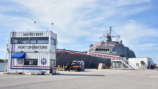 USS Billings (LCS 15) is seen at Naval Air Station Key West's Truman Harbor during its commissioning ceremony. Billings is the 17th littoral combat ship to enter the fleet and the eighth of the Freedom variant. It is the first ship named for Billings, the largest city in the U.S. state of Montana - Sputnik International