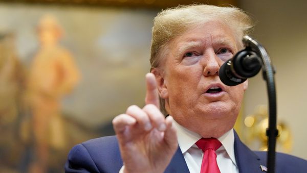 U.S. President Donald Trump speaks during an event to announce proposed rollbacks to the National Environmental Policy Act regulations in the Roosevelt Room of the White House in Washington, U.S., January 9, 2020. - Sputnik International
