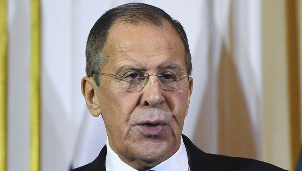 Russian Foreign Minister Sergey Lavrov attends a joint press conference with his Sri Lankan counterpart Dinesh Gunawardena (not pictured) in Colombo on January 14, 2020.  - Sputnik International