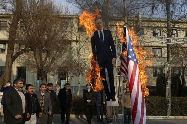 Zarif Taunts Trump With His Throwback Tweets Claiming Obama Would 'Play Iran Card to Save Face' Zarif Taunts Trump With His Throwback Tweets Claiming Obama Would 'Play Iran Card to Save Face' - Sputnik International