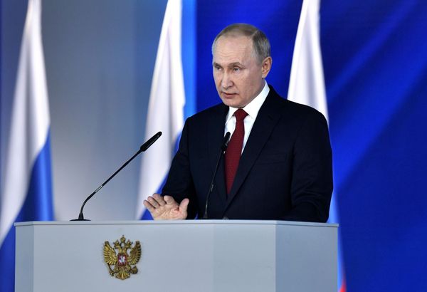 Kremlin Pledges 'Large-Scale Public Discussion' on Proposed Constitutional Amendments - Sputnik International