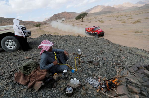 Sand, Heat, Roar of Engines: Best Moments of 2020 Dakar Rally in Saudi Arabia Sand, Heat, Roar of Engines: Best Moments of 2020 Dakar Rally in Saudi Arabia - Sputnik International