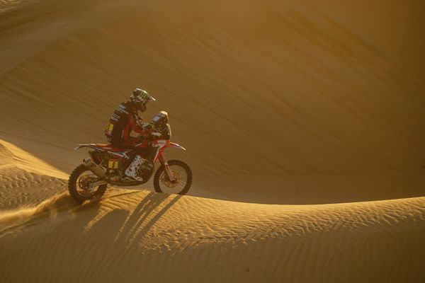 Sand, Heat, Roar of Engines: Best Moments of 2020 Dakar Rally in Saudi Arabia Sand, Heat, Roar of Engines: Best Moments of 2020 Dakar Rally in Saudi Arabia - Sputnik International