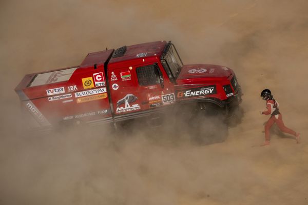 Sand, Heat, Roar of Engines: Best Moments of 2020 Dakar Rally in Saudi Arabia Sand, Heat, Roar of Engines: Best Moments of 2020 Dakar Rally in Saudi Arabia - Sputnik International